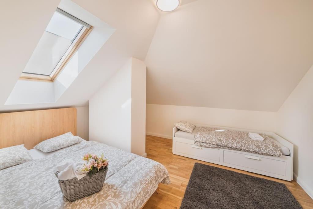 Grand Loft 110m2 Appartement *