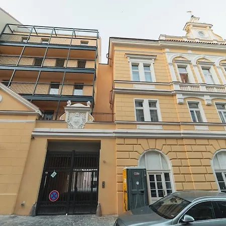 Grand Loft Apartment 110M2 Prague Exterior photo