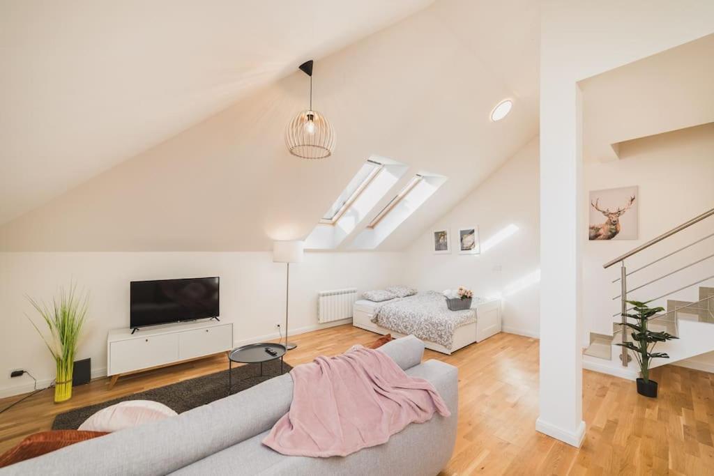 Grand Loft 110m2 * Prague